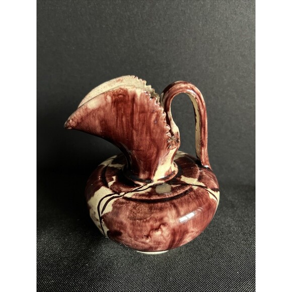 Vintage Mexican Dripware Pottery Sawtooth Miniature Pitcher Oaxaca Mexico - Picture 1 of 11